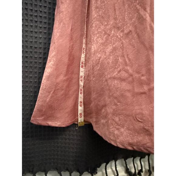 Lulus Mauve Pink Cold Shoulder Maxi Dress Ruffle Trim Women’s L Formal with tags - Picture 10 of 15